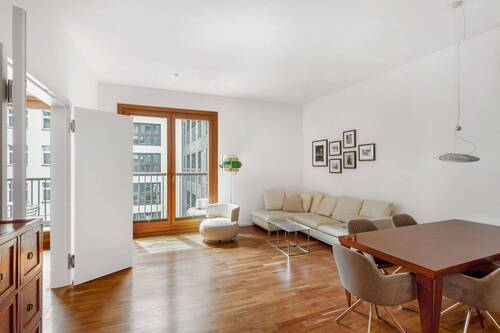 Wohnzimmer - 2 Zimmer Etagenwohnung zum Kaufen in Berlin