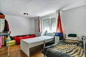 Kinderzimmer Wohnung 1. OG - Einfamilienhaus mit 232,50 m² in München zum Kaufen