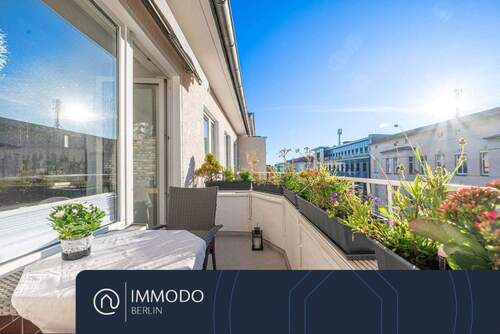 Balkon - ?? Sensation Sensation - hochwertig sanierte 2,5 Zimmer Wohnung mit Süd West Balkon & Aufzug