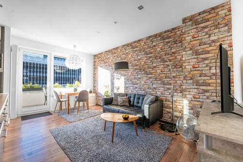 Wohnzimmer - 2 Zimmer Etagenwohnung zum Kaufen in Berlin