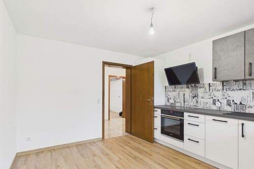 Küche mit Essecke - 