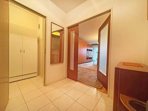 Flur - 3 Zimmer Etagenwohnung in Heidelberg