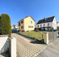 Baugenehmigung erteilt! Baugrundstück mit für moderne DHH direkt an der Aubinger Lohe - München Aubing-Lochhausen-Langwied