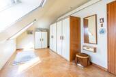 Zimmer im DG - nachtr. ausgebaut - 