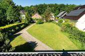 Vorgarten - Blick von der Loggia - 