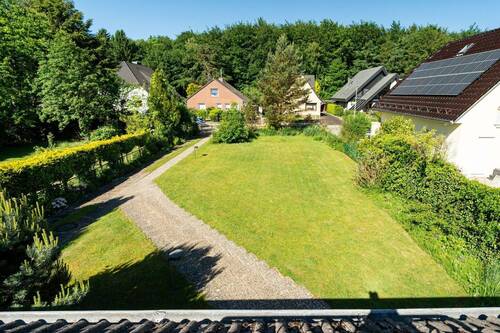 Vorgarten - Blick von der Loggia - 