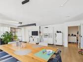 Essbereich mit Vinyl - Etagenwohnung mit 93,20 m&sup2; in Bad Friedrichshall / Hagenbach zum Kaufen