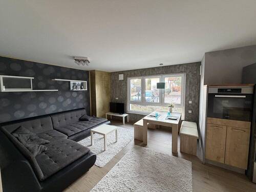 Wohn-Ess-Bereich - Moderne 2,5-Zimmer-Wohnung mit Terrasse in Gründelhardt