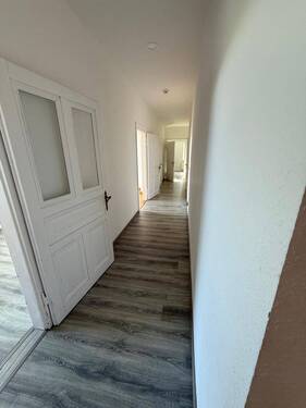 Flur - Etagenwohnung mit 136,10 m² in Friedrichroda zur Miete
