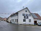 Außenansicht - 7 Zimmer Mehrfamilienhaus, Wohnhaus in Böttingen
