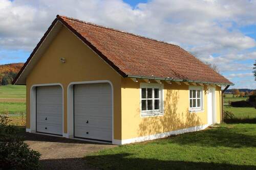 Große Doppelgarage ... - 