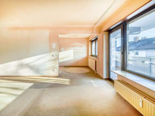 Wohn- und Essbereich - Etagenwohnung mit 109,80 m&sup2; in Eggenstein-Leopoldshafen zum Kaufen