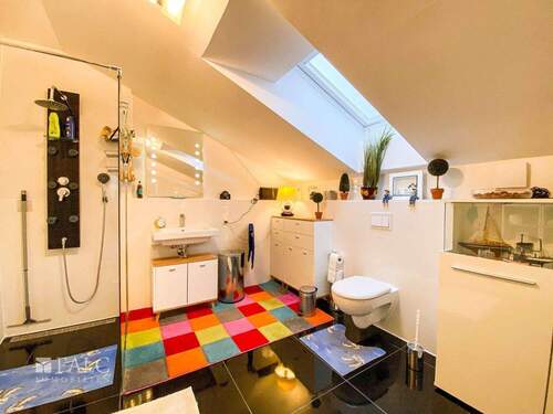 Badezimmer 2. Obergeschoss - 