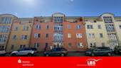 Gebäudeansicht - Modernes Zuhause mit zwei Balkonen