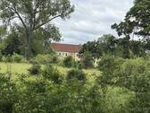 Blick aus dem Grünen von Osten - Etagenwohnung mit 52,50 m&sup2; in Ohrdruf zum Kaufen