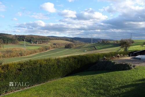 Fernblick - Grundstück in Idstein