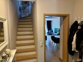 Diele - Reihenmittelhaus mit 111,00 m&sup2; in Ronnenberg zum Kaufen