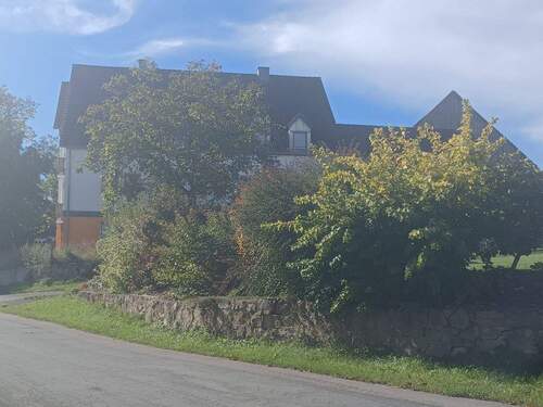 ... - 7 Zimmer Einfamilienhaus zum Kaufen in Schnaittenbach