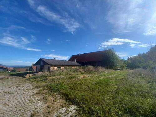 Nutzgebäude - 7 Zimmer Einfamilienhaus in Schnaittenbach