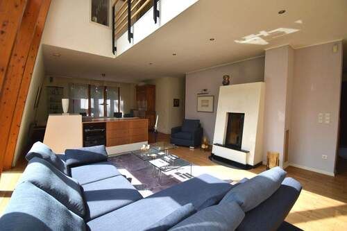 Wohnzimmer mit Kamin - 