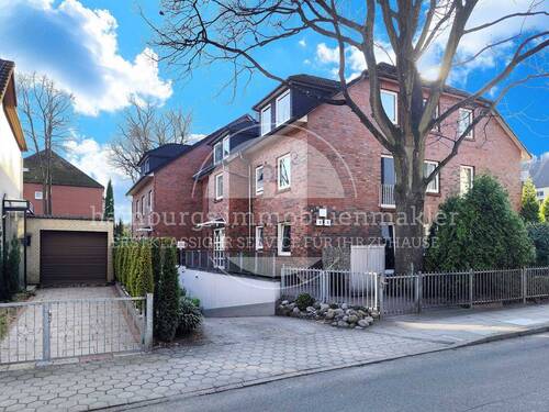 Hausansicht - Sonnige 2-Zi.-Wohnung mit Terrasse und TG nahe Hagenbecks Tierpark