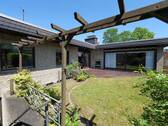 Garten mit Pergola - 
