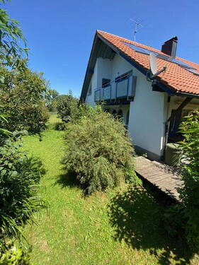 Westseite - Einfamilienhaus mit 214,00 m² in Schmiechen zum Kaufen