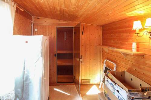 09. Sauna mit Vorraum - 