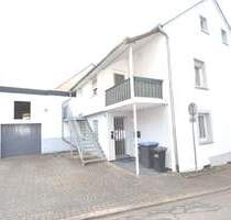 Zweiparteienhaus mit Garage, Garten und guter Anbindung nach Trier & Luxemburg - Kenn