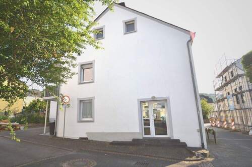 DSC_0016.JPG - 5 Zimmer Einfamilienhaus in Kenn