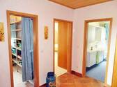 Flur-Diele - 4 Zimmer Etagenwohnung in Sulzbach-Rosenberg