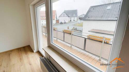 Balkon am Schlafzimmer - Etagenwohnung mit 88,00 m&sup2; in Sundern zum Kaufen