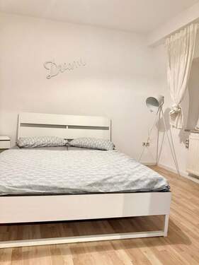 Schlafbereich - +++2-ZIMMER -WOHNUNG - MÖBLIERT - PERFEKT FÜR PENDLER +++