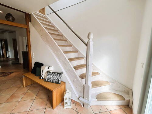 Treppe ins 1. OG - 