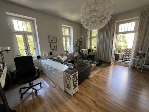 Wohnung 2: Wohnzimmer - 