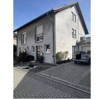 Familienfreundliches Traumhaus in ruhiger Privatstraße - Duisburg Wanheim-Angerhausen