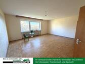 Wohnzimmer - 6 Zimmer Einfamilienhaus zum Kaufen in Wunsiedel