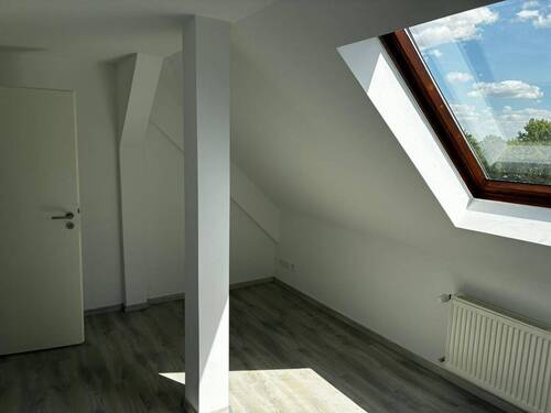 Wohnzimmer - 2 Zimmer Etagenwohnung zur Miete in Eilenburg