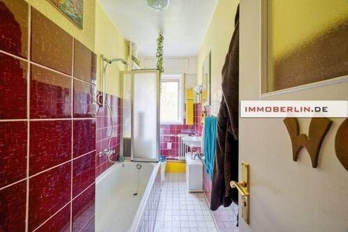 B_WEB.jpg - 2 Zimmer Etagenwohnung zum Kaufen in Berlin