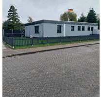 Wohnen auf einer Fläche in exklusiven großem Bungalow - Norden