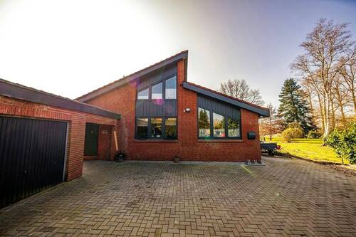 Vorderseite Haus - Einfamilienhaus mit 149,00 m² in Drochtersen zum Kaufen