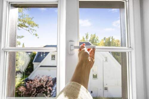 Bild 1 - Exklusive private Vermietung in Köln-Marienburg mit Dachterrasse Start UPs