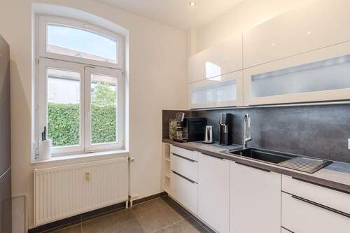 Voll ausgestattete Küche - 