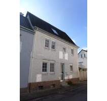 Raum für Ihre Wohnträume - 219.000,00&nbsp;EUR Kaufpreis, ca.&nbsp; 135,00&nbsp;m&sup2;&nbsp;Wohnfl&auml;che in Gernsheim (PLZ: 64579)