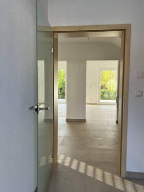 Eingangsflur - 5 Zimmer Einfamilienhaus in Rödermark Ober-Roden