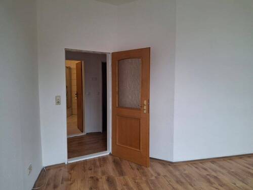 BG 229 EG 3ZKDB mi App 2 (18).jpeg - 