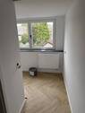 Bild 2 - 2 Zimmer Etagenwohnung zur Miete in Köln