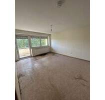 Helle 2-Zimmer-Wohnung mit Balkon und Gartenblick - ruhige Lage in Baumholder [HMR-O60E04]