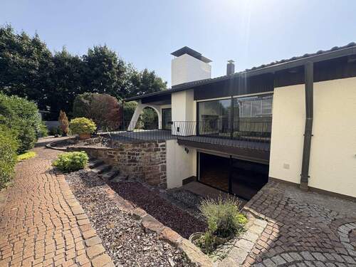 Rückansicht - 5 Zimmer Einfamilienhaus zum Kaufen in Speyer