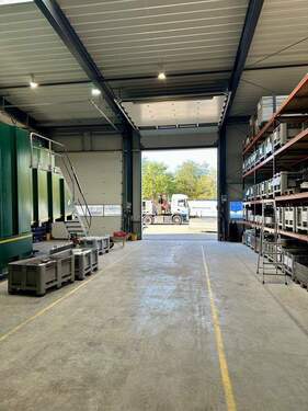 Große Tore - Büro mit 210,00 m&sup2; in Lüneburg zur Miete